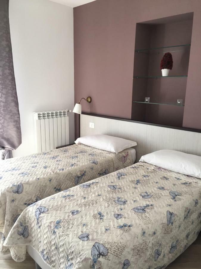 Residenza Murat Caserta Exteriör bild