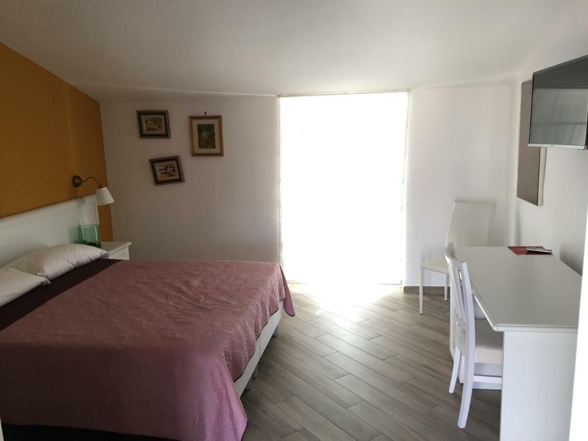 Residenza Murat Caserta Exteriör bild